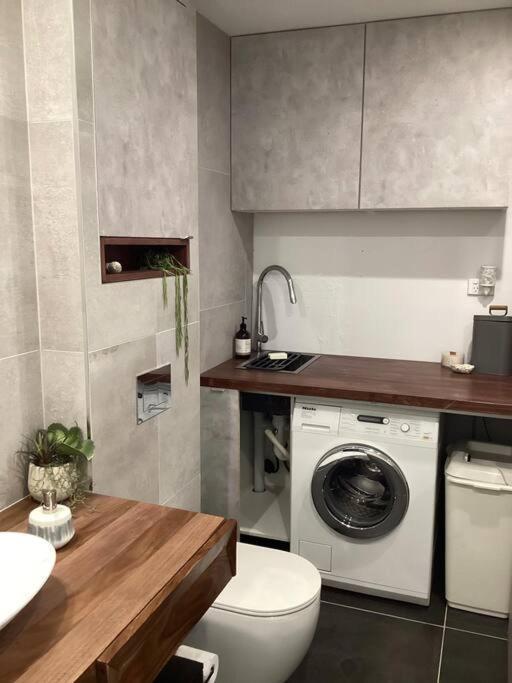 Appartamento In The Heart Of Port Melbourne Esterno foto