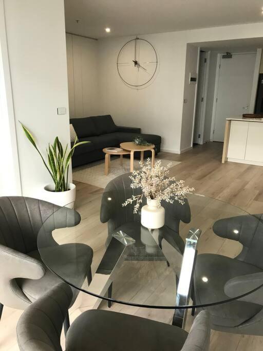 Appartamento In The Heart Of Port Melbourne Esterno foto
